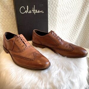 Cole Haan Oxfords, wingtip style, chestnut brown leather Brogues, lace up, sz 14